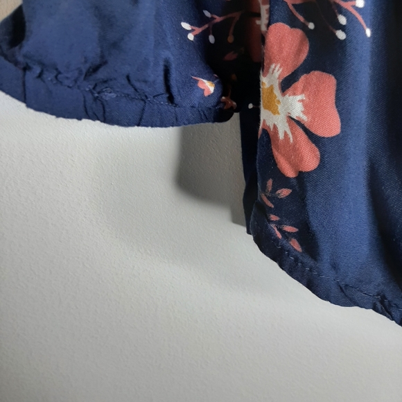 Roxy Peasant Blouse Top Blue Floral - Picture 3 of 9